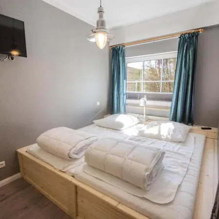 Feriengut Gaarz - Im Park 3 *